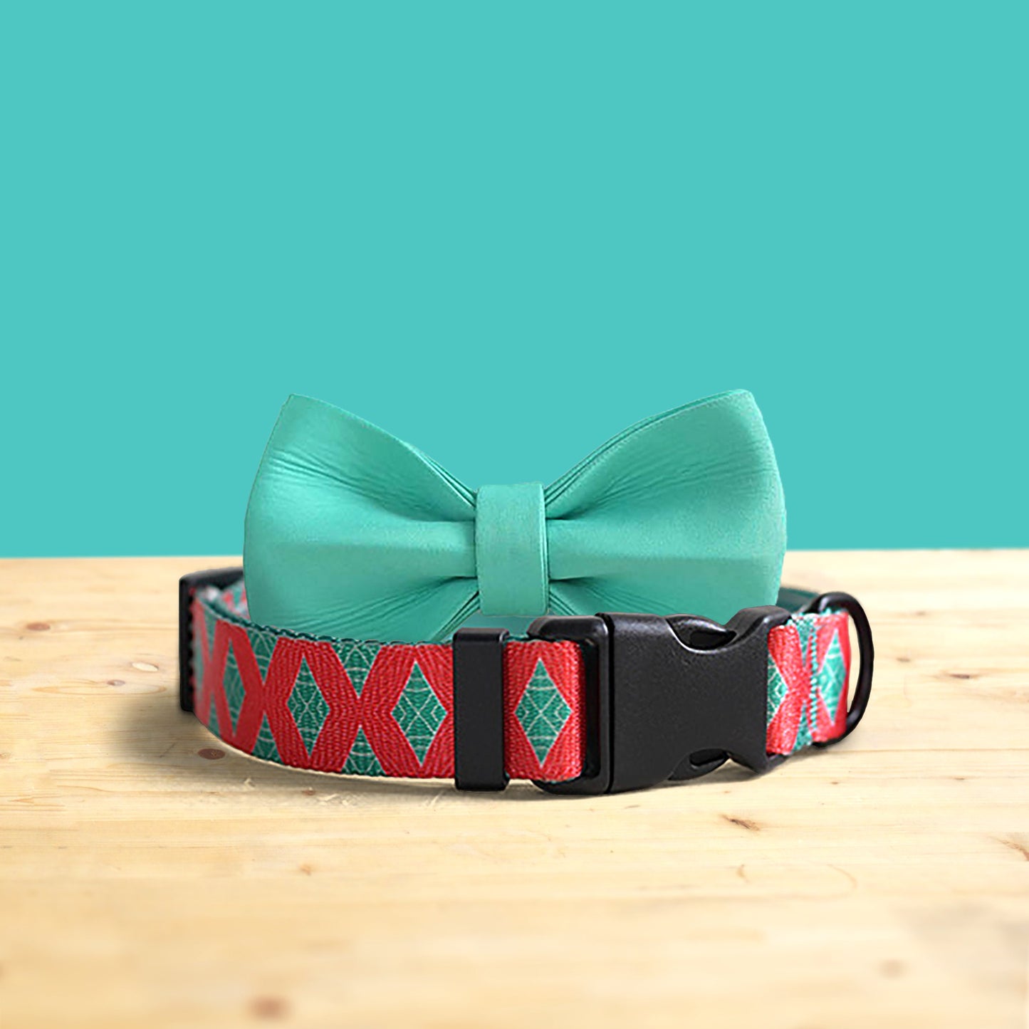 Personalized Dog Collar and Leash Set, Red Green Pattern, Engraved Name Buckle