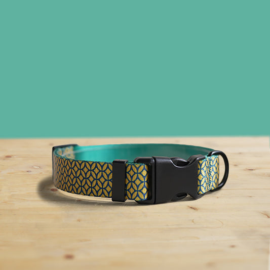 Personalized Dog Collar and Leash Set with Bowtie – Custom Engraved Name Buckle