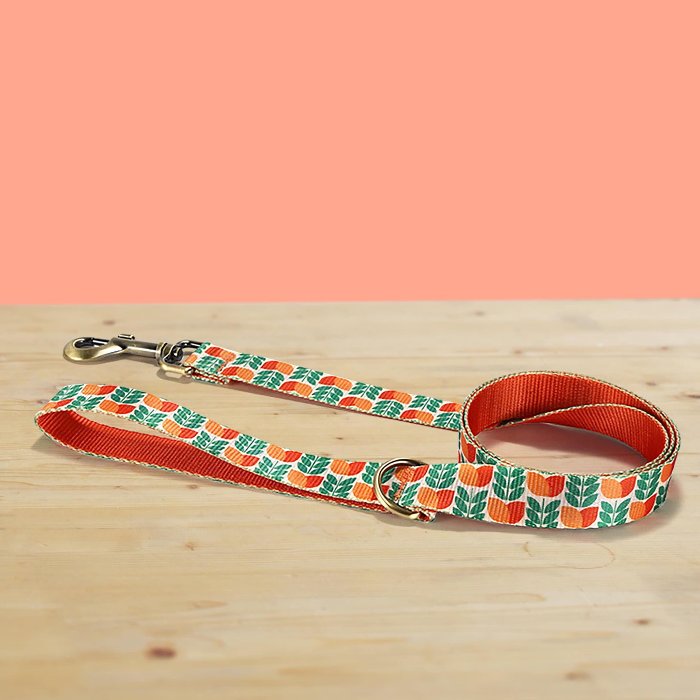 Flowering Tulip Dog Collar, Personalized Engraved Name Buckle, Nylon Leash Set